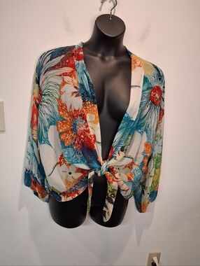 Chico's Size 3 Us Size Xl 100% Silk Sheer Tropical Tie Front Top